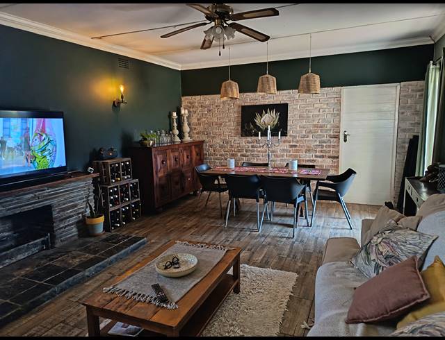 4 BEDROOM HOUSE FOR SALE IN THREE RIVERS